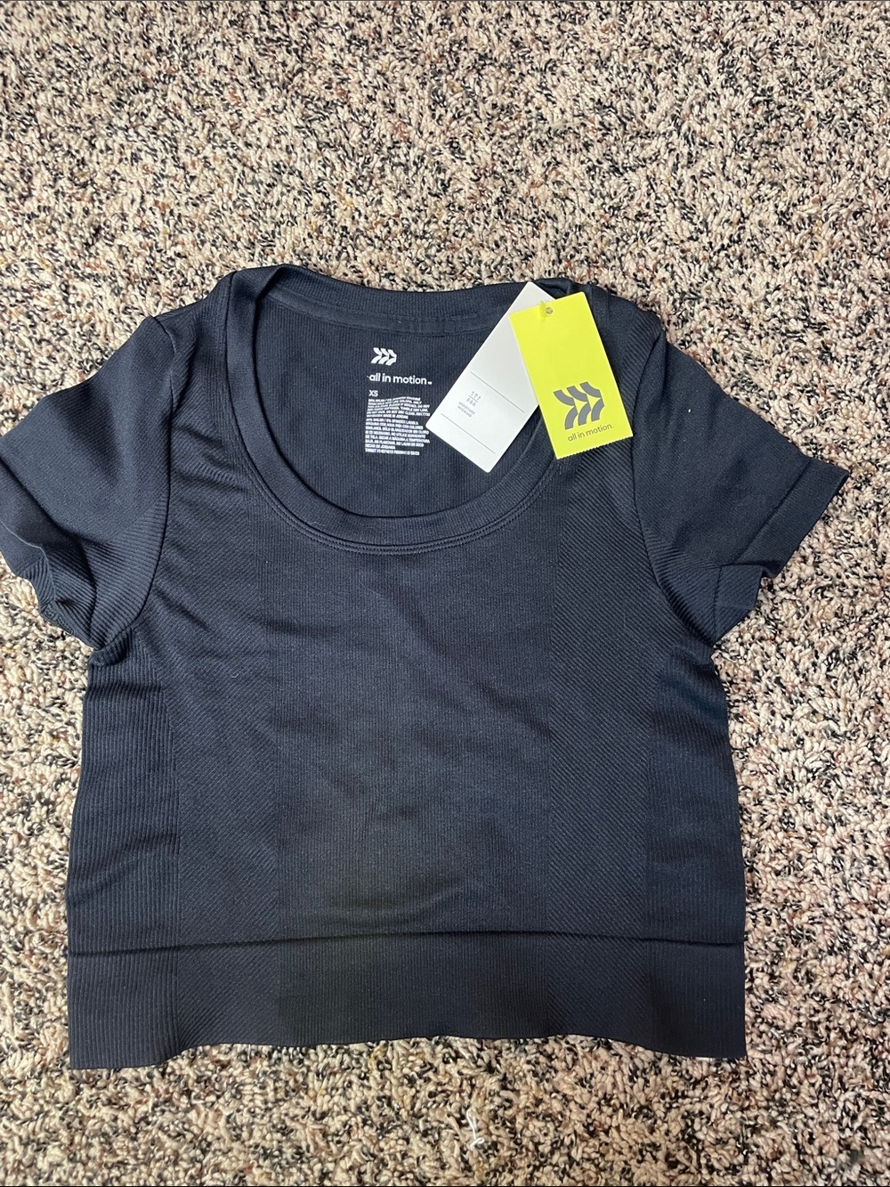 all in motion Ribbed Black Short-Sleeve Scoop Neck Athletic Crop Top XS NWT